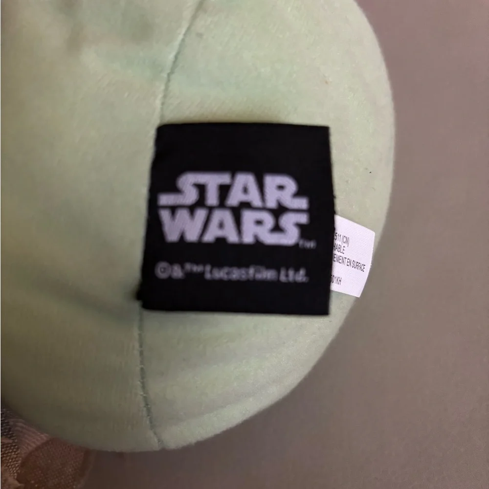 Star Wars The Mandalorian Yoda the child 11 inch Plush with Tan‎ Outfit GWD85